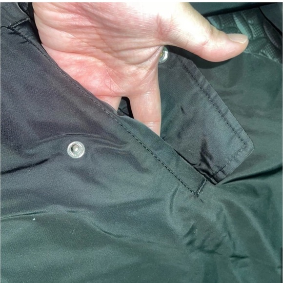 UGG Freddie Bomber Jacket Water Resistant Black Size Small - Picture 7 of 9